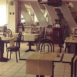 Ristorante Pizzeria Bellavista 2*, Каренно Италия