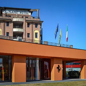4* Hotel Planet