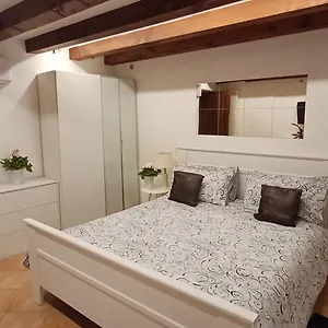 https://fiore-della-laguna.hotelinveneto.com