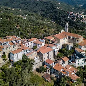 https://lovely-renovated-apartment-near-dolcedo.hotelitalianriviera.com